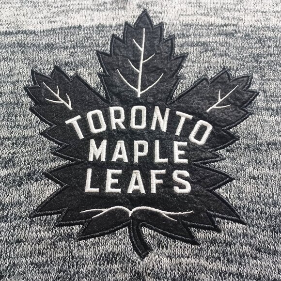 NHL Maple Leafs Fan Sweater - Picture 5 of 16
